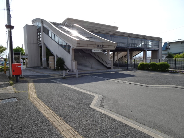 駅舎 (北口)