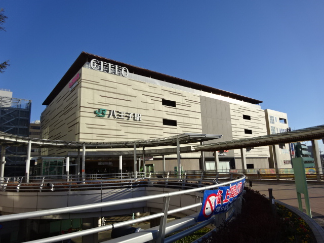 駅舎 (南口)