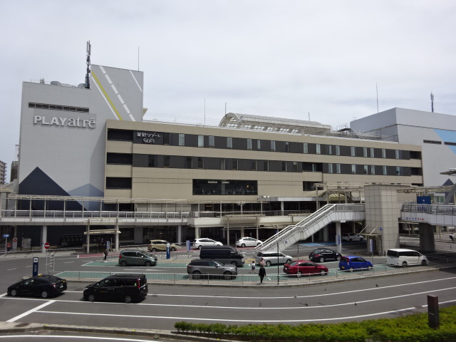 駅舎 (西口)