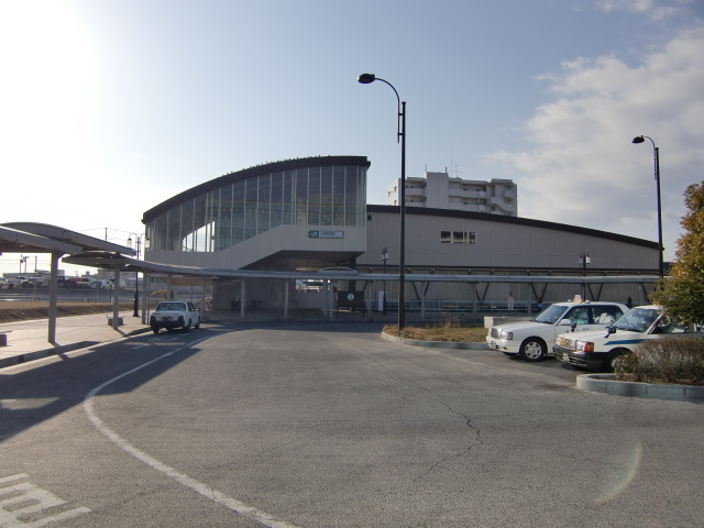 駅舎 (北口)