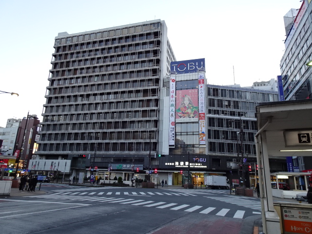 駅舎 (西口 (中央))